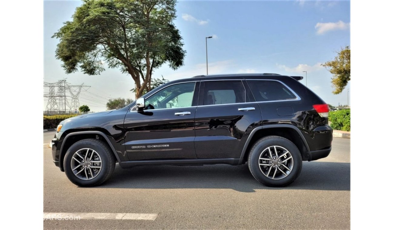 جيب جراند شيروكي 4x4 LIMITED - 2019 - IMMACULATE CONDITION - UNDER WARRANTY