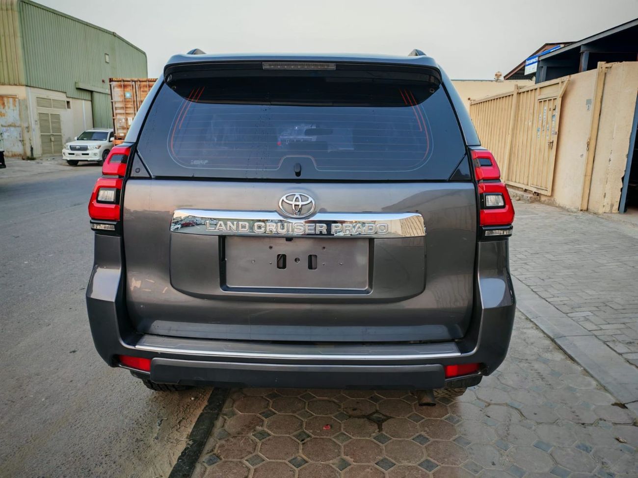 تويوتا برادو TXL 2.8L