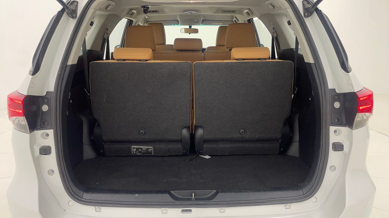 تويوتا فورتونر EXR 2.7 | بدون دفعة مقدمة | اختبار القيادة في المنزل