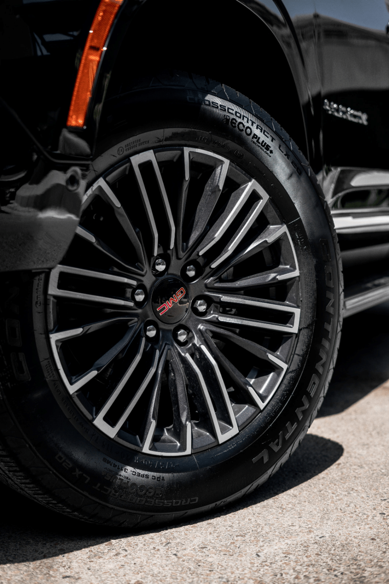 جي أم سي يوكون 2025 GMC Yukon Elevation 5.3L AT Petrol