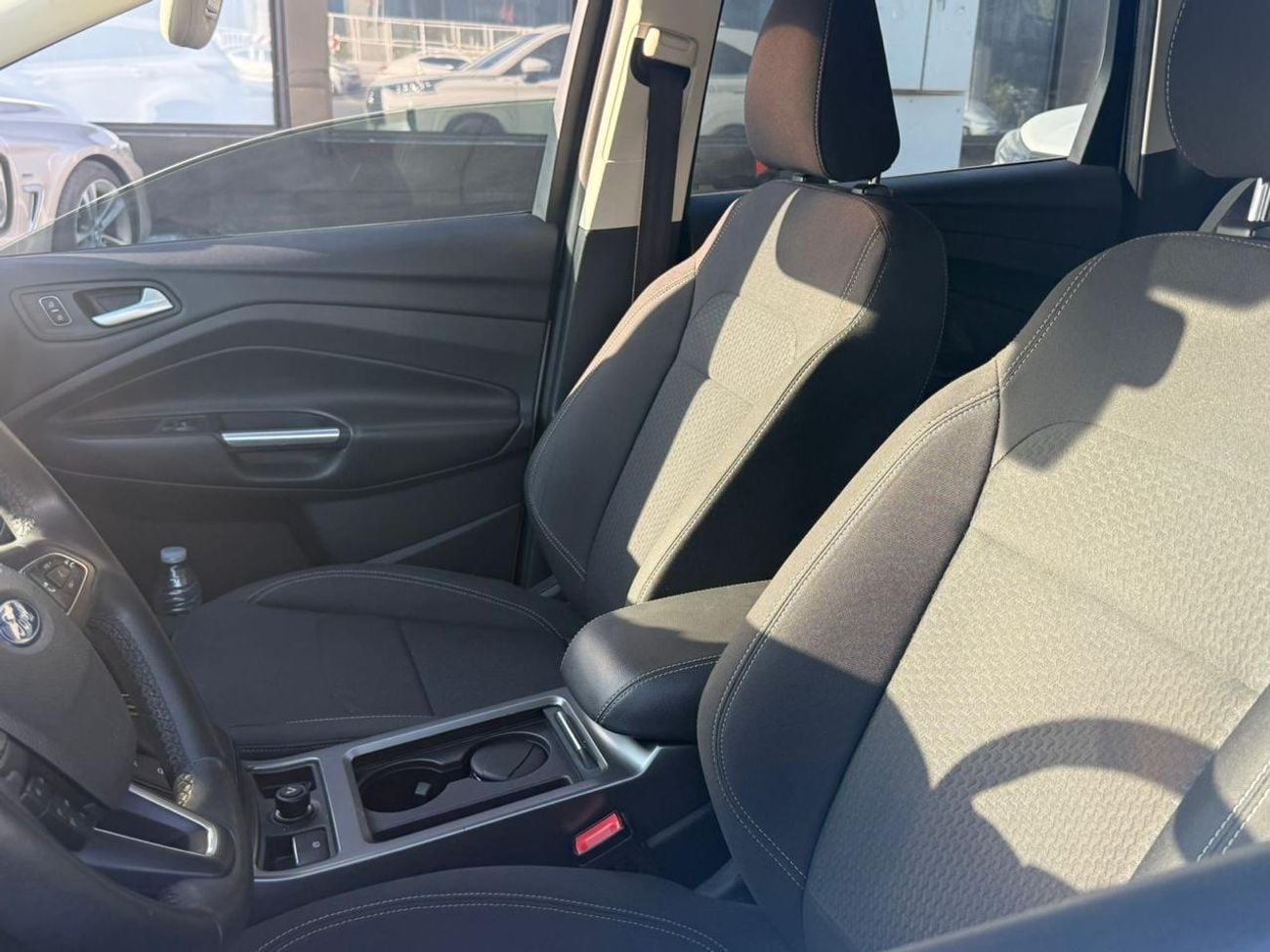 Ford Escape S