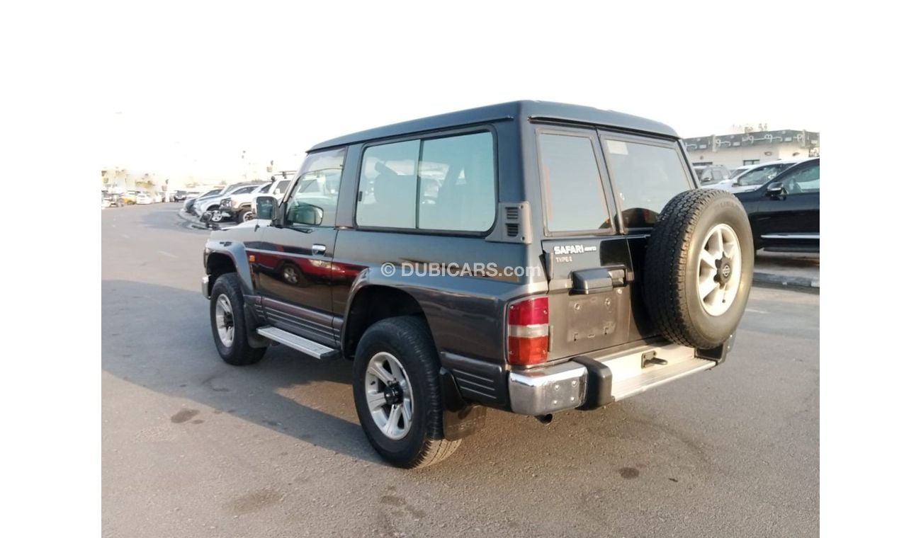 Nissan Patrol Safari NISSAN SAFARI RIGHT HAND DRIVE (PM1029)