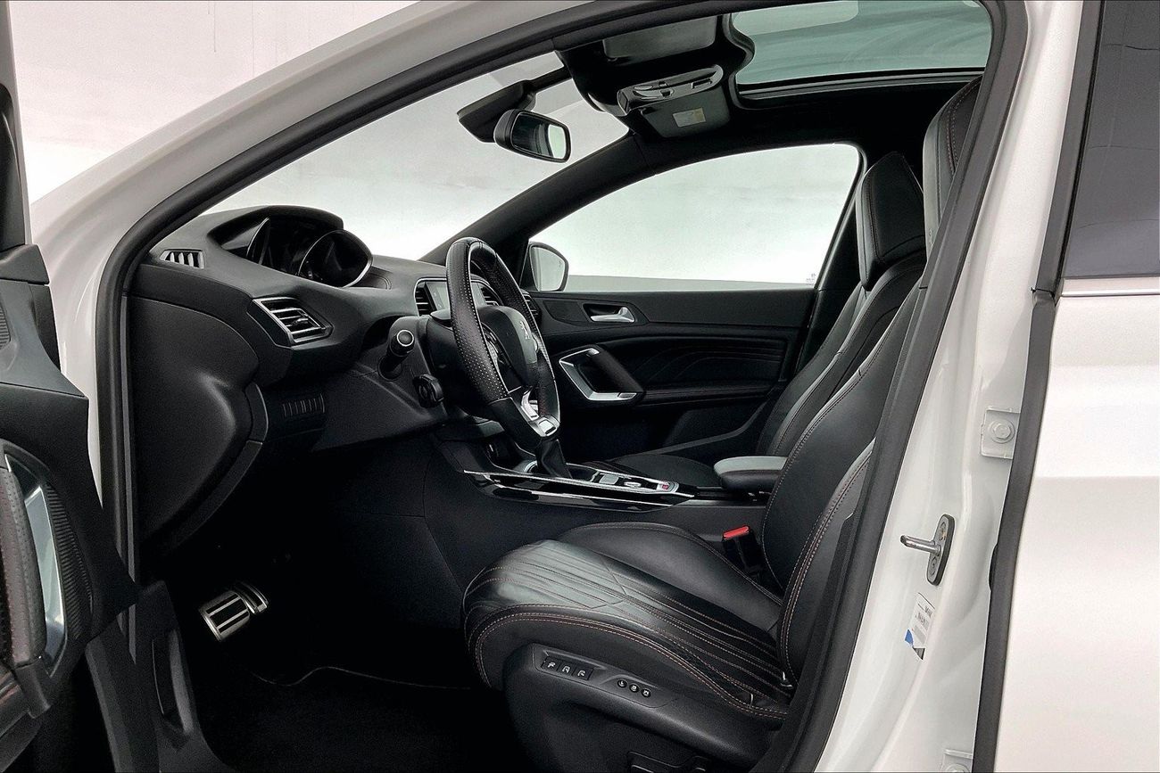 Peugeot 308 GT Line | 1 year free warranty | 0 down payment | 7 day return policy