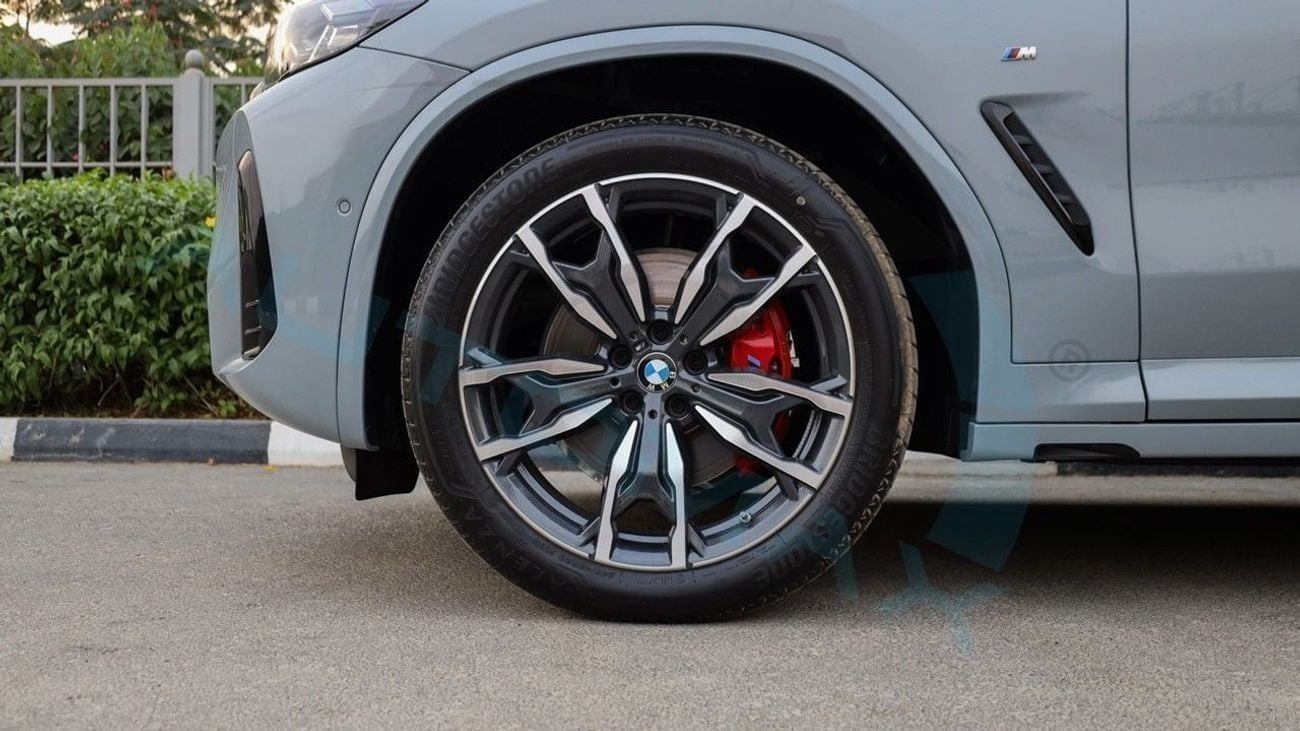 BMW X4 XDRIVE30i LUXURY M SPORT PACKAGE (For Export , НА ЭКСПОРТ) M xDrive 30i 2.0T GCC 2025 Без пробега