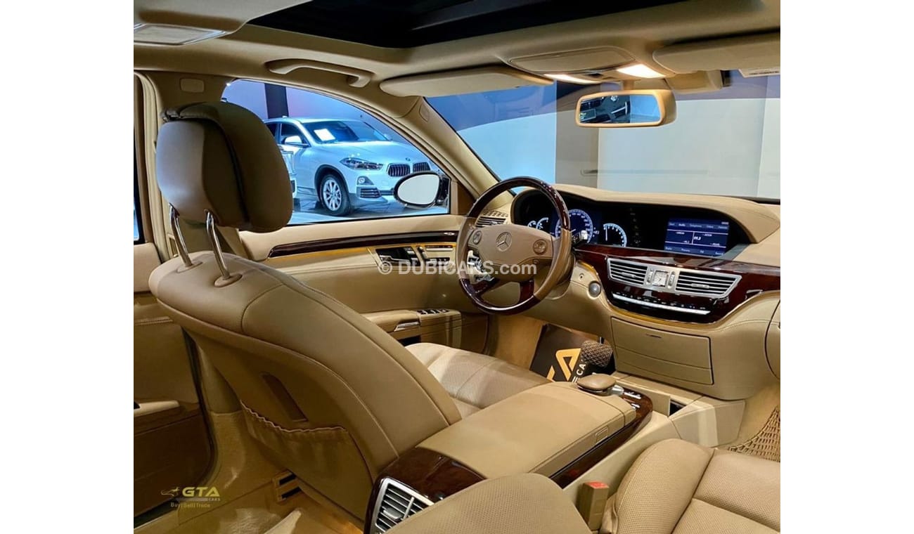 Mercedes-Benz S 500 2009 Mercedes S500L, Service History, Very Low Kms, GCC