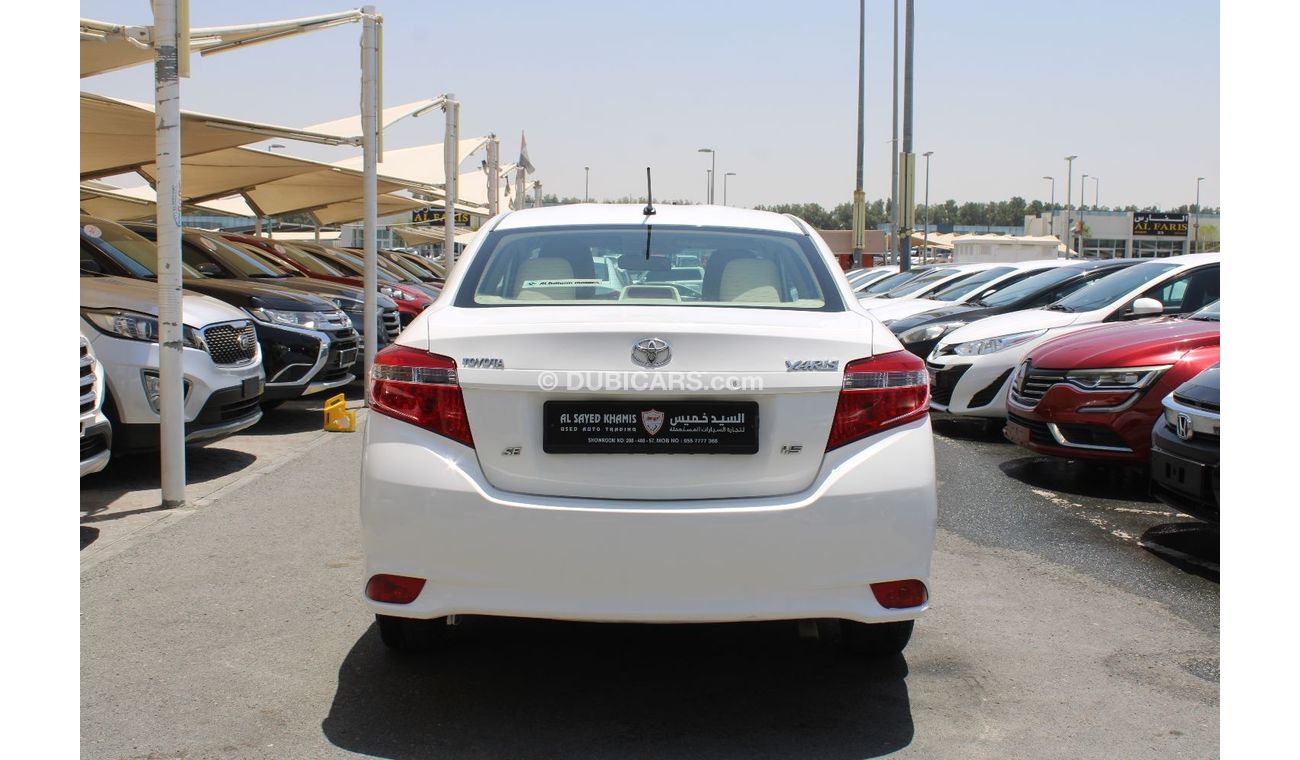 تويوتا يارس SE خالية من الحوادث - خليجي - مكينة 1500 سي سي - السيارة بحالة ممتازة من الداخل والخارج