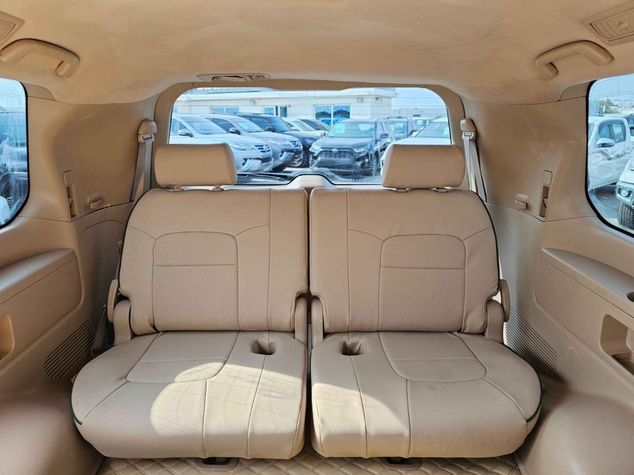 تويوتا لاند كروزر Toyota landcruise 2015 Model Modified 2024 Model V8 4.5 petrol Engine Colour Green Transmission Auto