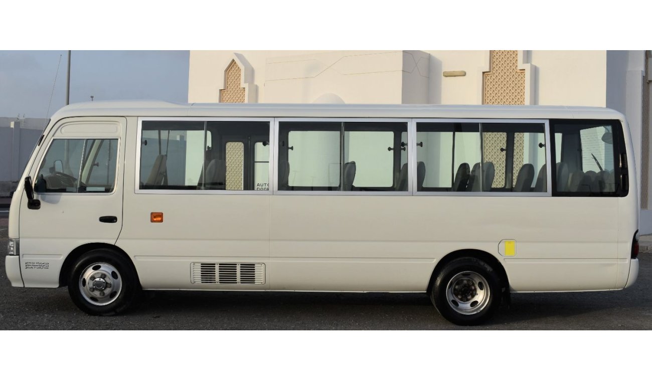 تويوتا كوستر TOYOTA COASTER 2015 (30 SEATER)