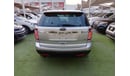 Ford Explorer 2014 model GCC, camera screen, cruise control, wheels, sensors, rear spoiler, in excellent condition
