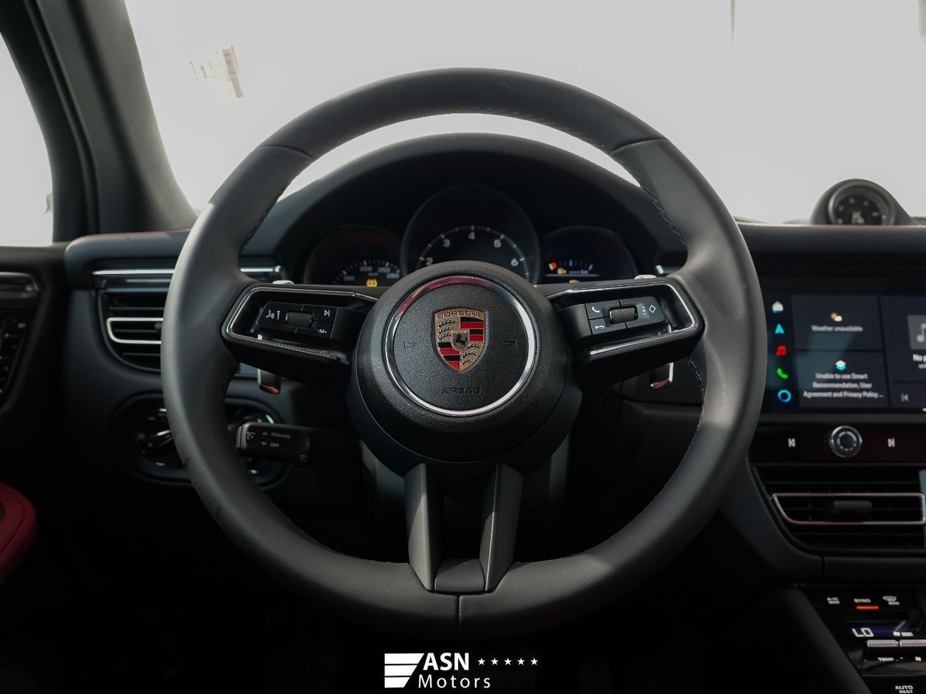 بورش ماكان Pursuing Dreams Edition 2025 2.0 Turbo (Export Price)