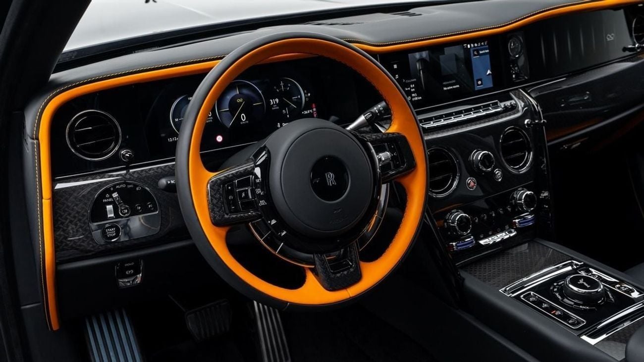 رولز رويس كولينان Black Badge - 2025 - GCC - Under Warranty and Service Contract