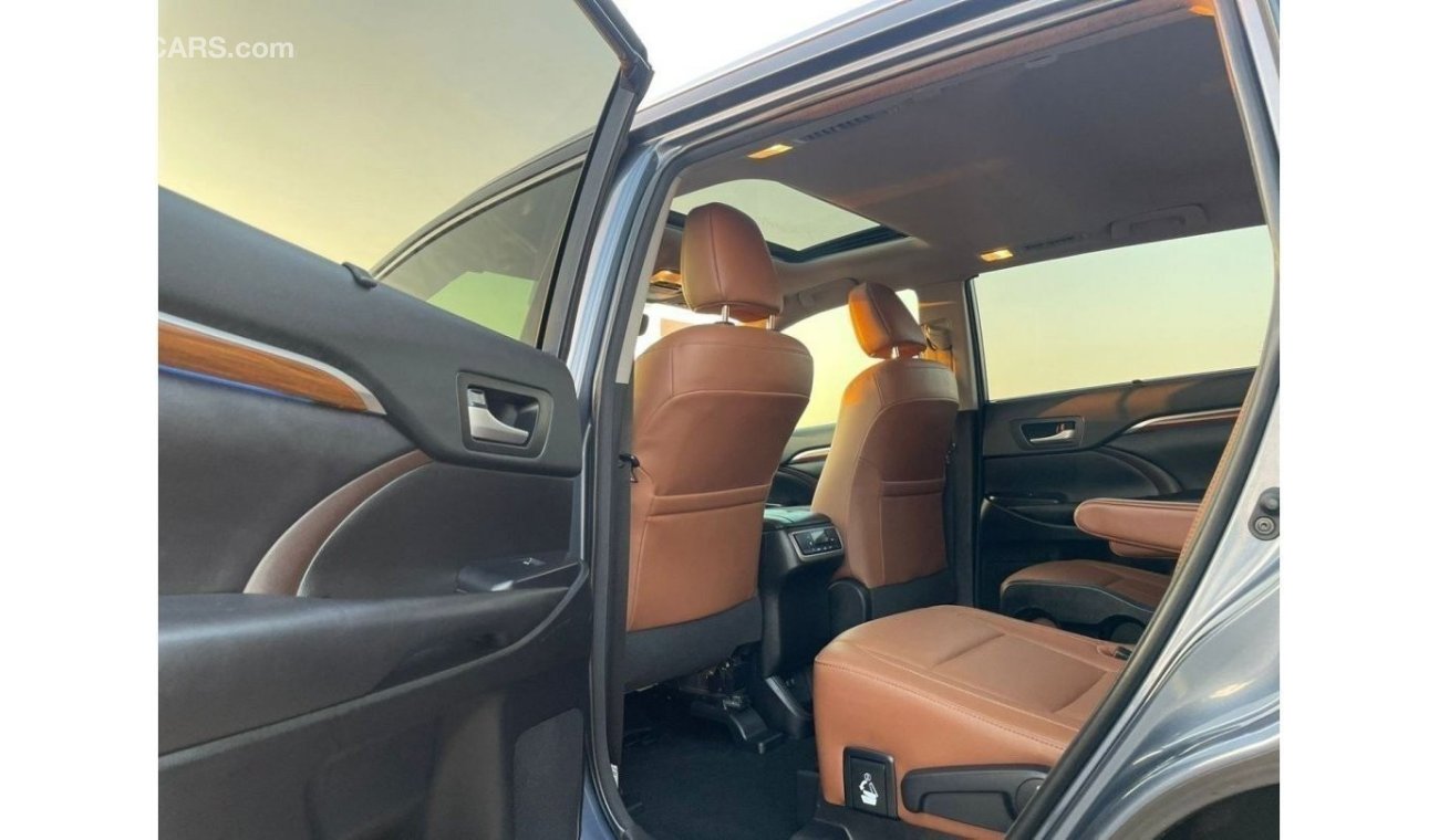 تويوتا هايلاندر 2018 Toyota Highlander Limited Editon Full Option Radar and Sensor 7 Seater -UAE PASS