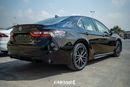 Toyota Camry SE Hybrid 2021 Black
