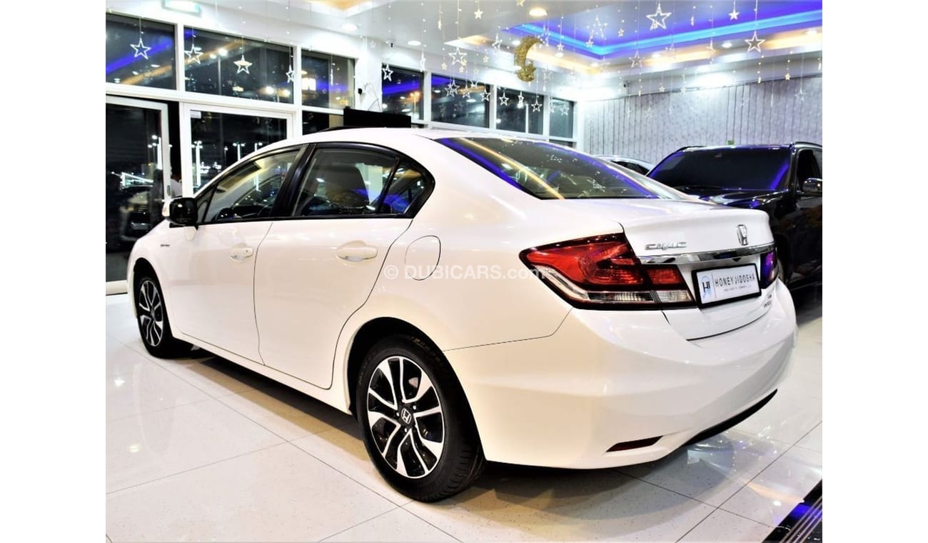 هوندا سيفيك AMAZING Honda Civic 1.8 i-VTEC 2014 Model White Color GCC Specs