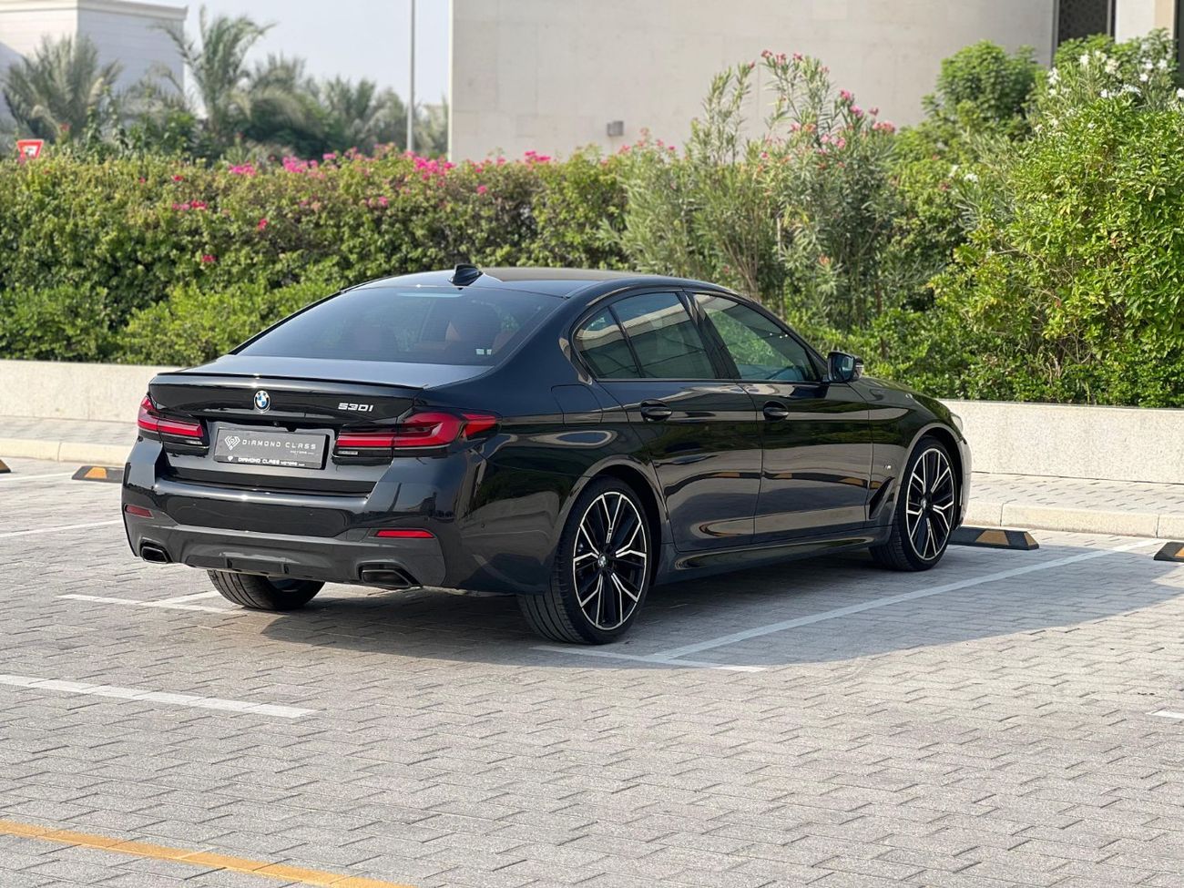 بي أم دبليو 530i M Sport 2.0L