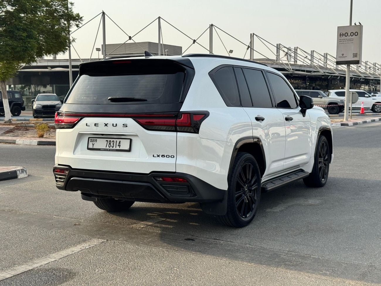 Lexus LX600 SIGNATURE
