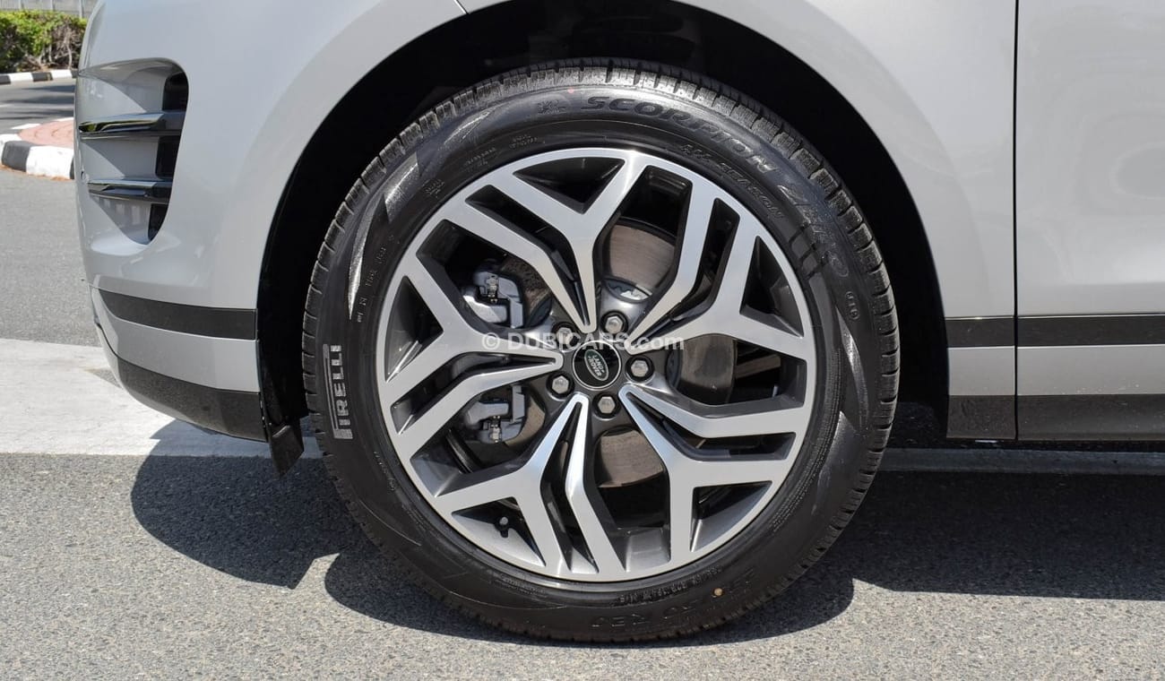 Land Rover Range Rover Evoque FIVE YEARS WARRANTY!! THREE YEARS SERVICE CONTRACT!!RANGE ROVER EVOQUE SE P250 R DYNAMIC 2023 BRAND 