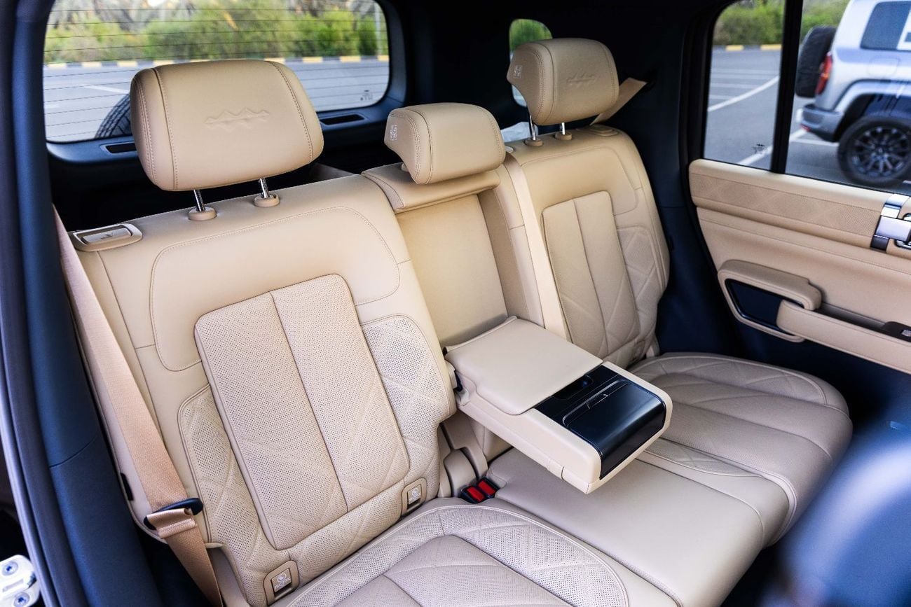 BYD Leopard 5  BYD Leopard 5