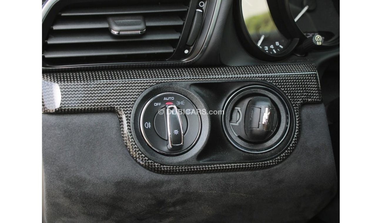 Porsche 911 Carrera 4GTS Targa 4GTS