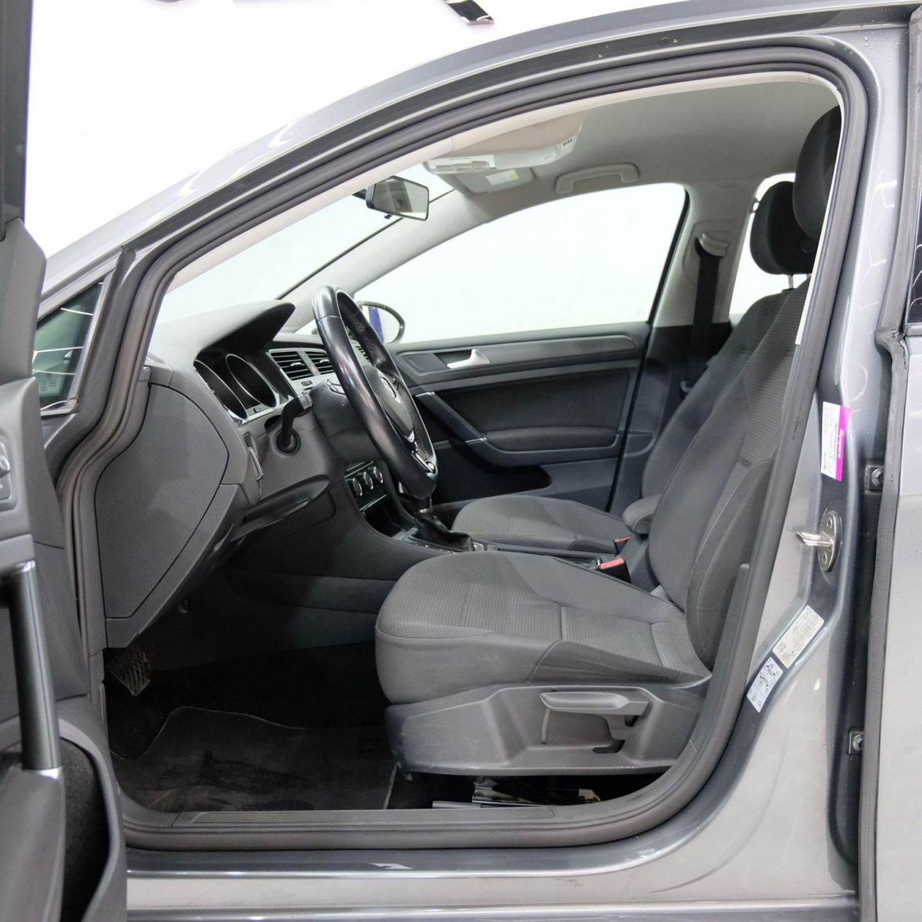 Volkswagen Golf AED 882 / Month | 0% Down Payment | Excellent Condition