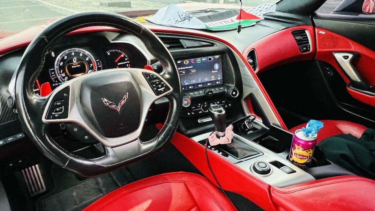 Chevrolet Corvette Grand Sport AED 4430 PM | CORVETTE C7 GRAND COUPE 2017 | GCC | TOP RANGE | LADY DRIVEN