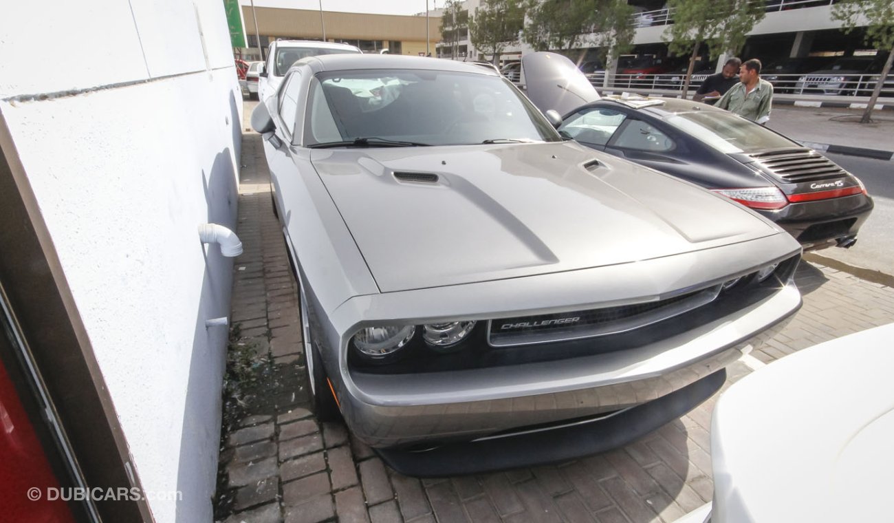 Dodge Challenger