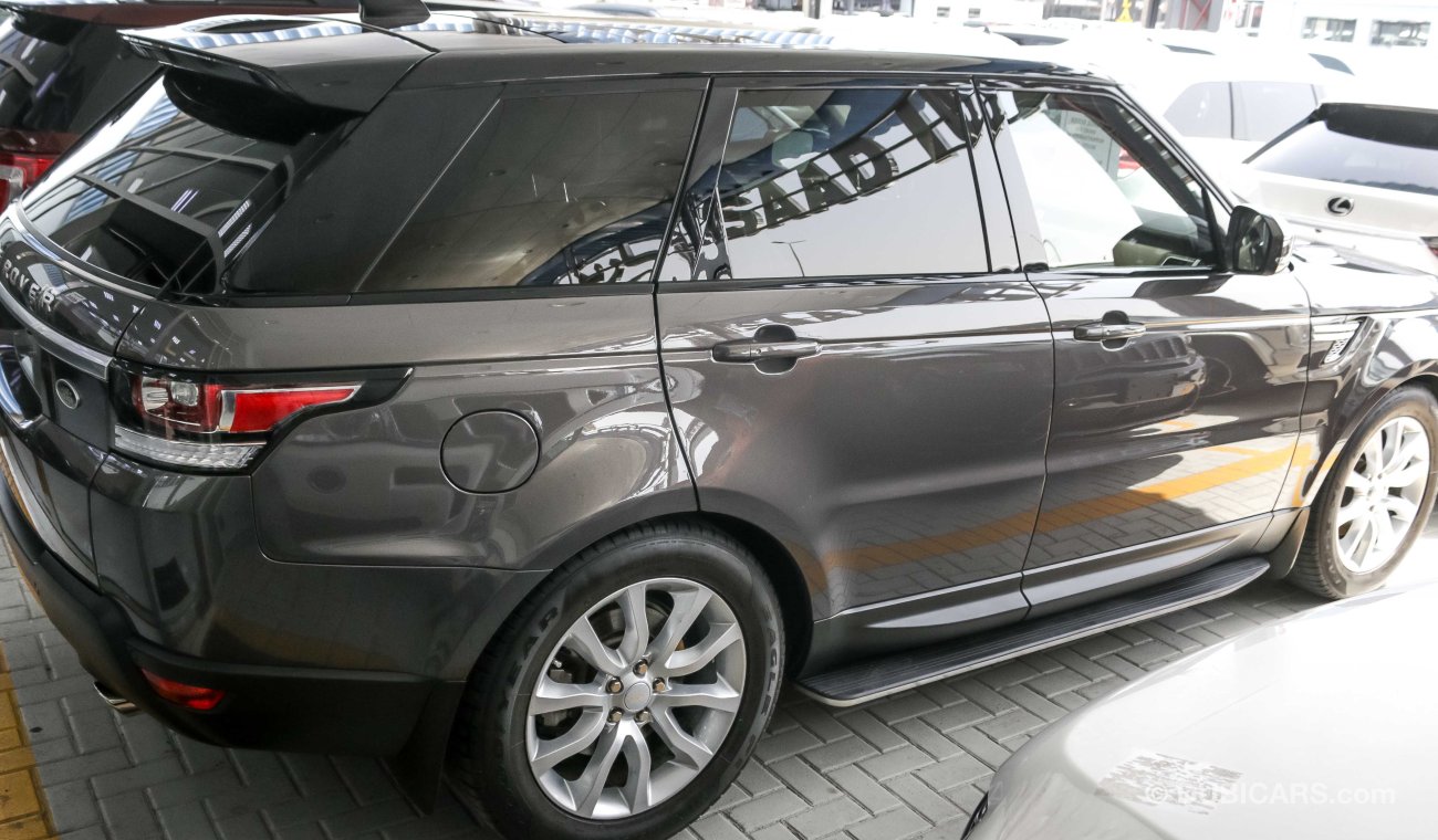 Land Rover Range Rover Sport HSE