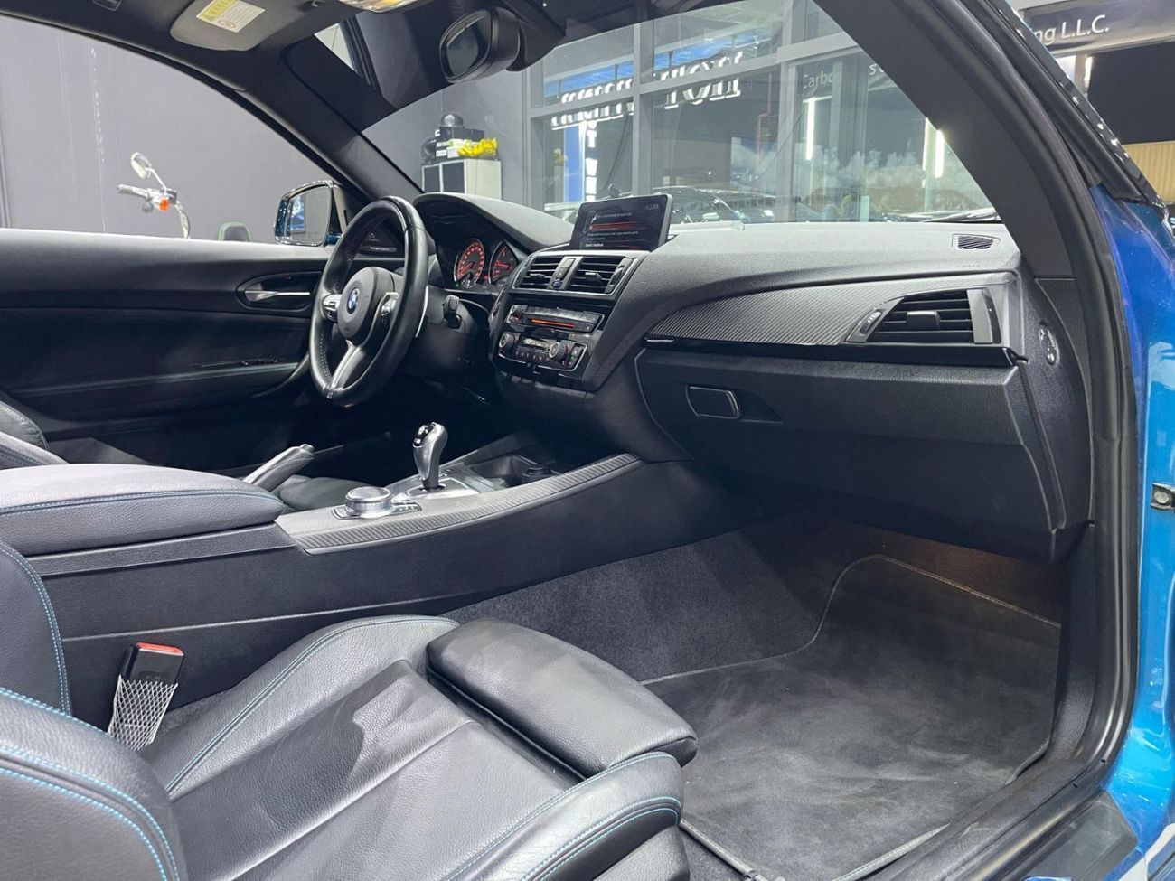 بي أم دبليو M2 Std 3.0L A/T