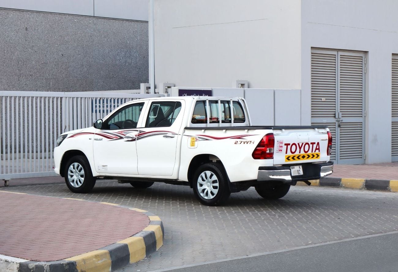 تويوتا هيلوكس GL 2.7L Double Cab Utility