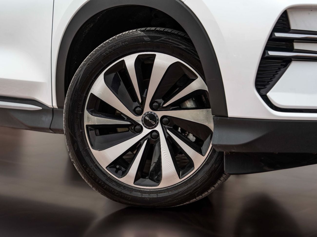 BYD Song Plus Flagship DM-i