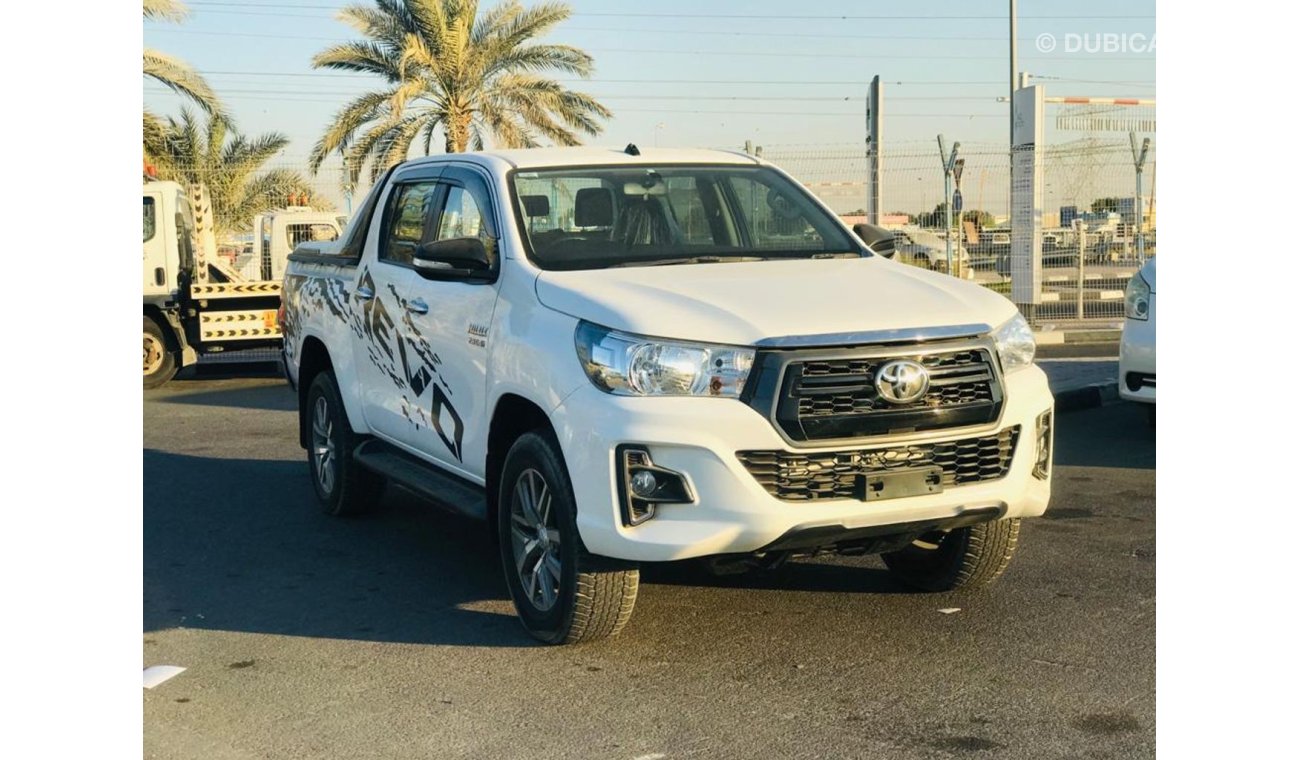 Toyota Hilux toyota hilux diesel engine model 2017 white color very clean and good condition