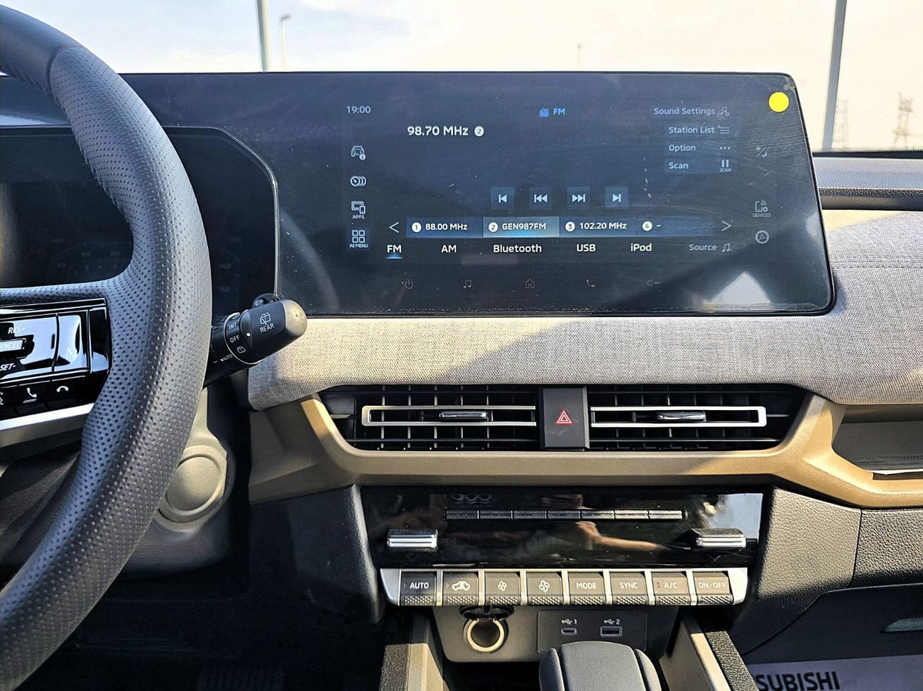 Mitsubishi Xforce Mitsubishi XFORCE P-LINE 1.5L SUV FWD 5Doors white color 2025 model