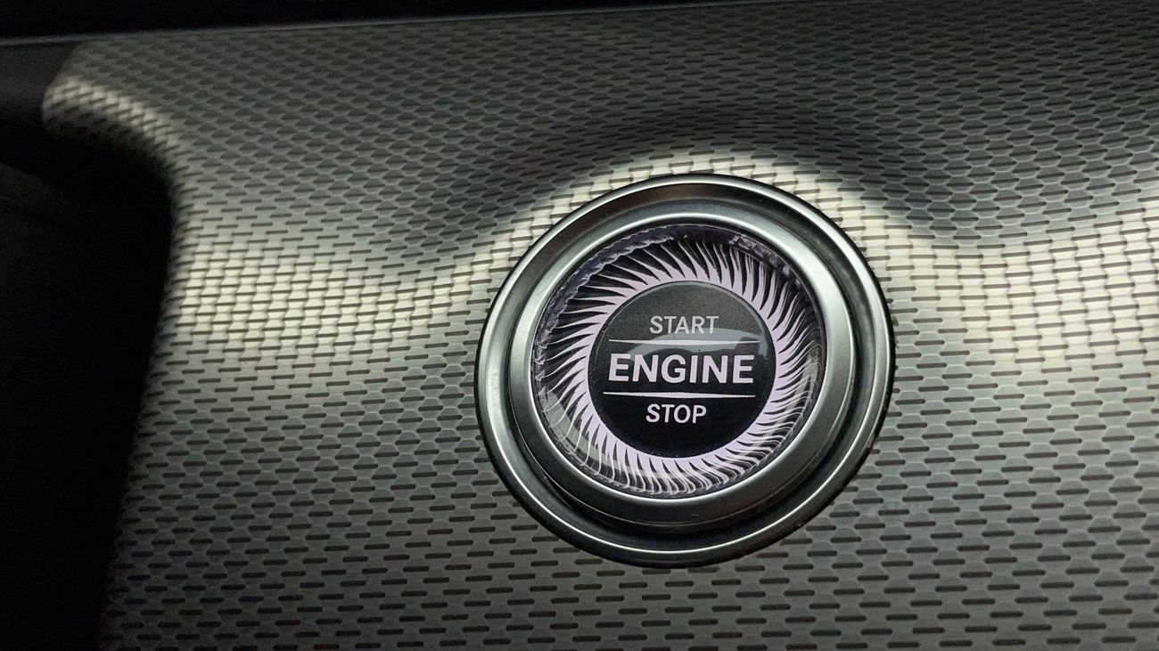 Mercedes-Benz E200 STD 2 | Zero Down Payment | Home Test Drive