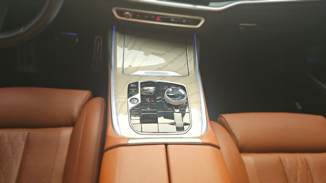 BMW X7 XDRIVE40i M SPORT PRO
