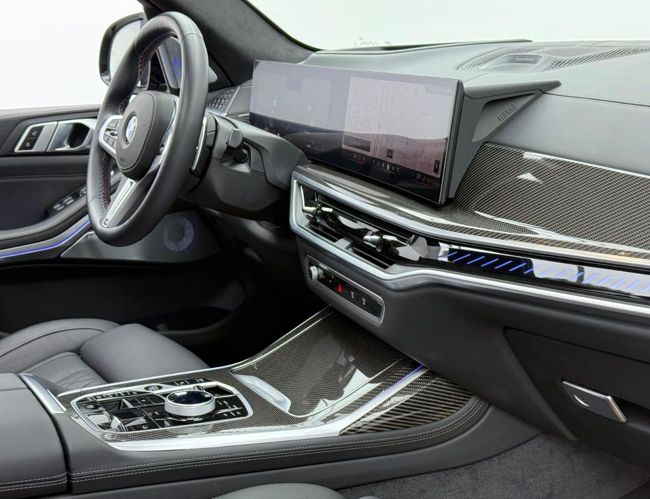 BMW X7 M60i 2024 BMW X7 M60i, 2029 BMW Warranty + Service Pack, Full BMW Service History, Very Low Km. GCC