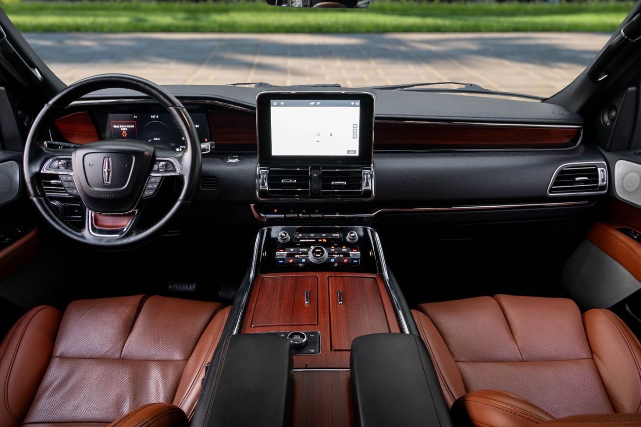 لينكولن نافيجاتور 3,329 P.M | 0% Downpayment | NAVIGATOR RESERVE | AGENCY WARRANTY