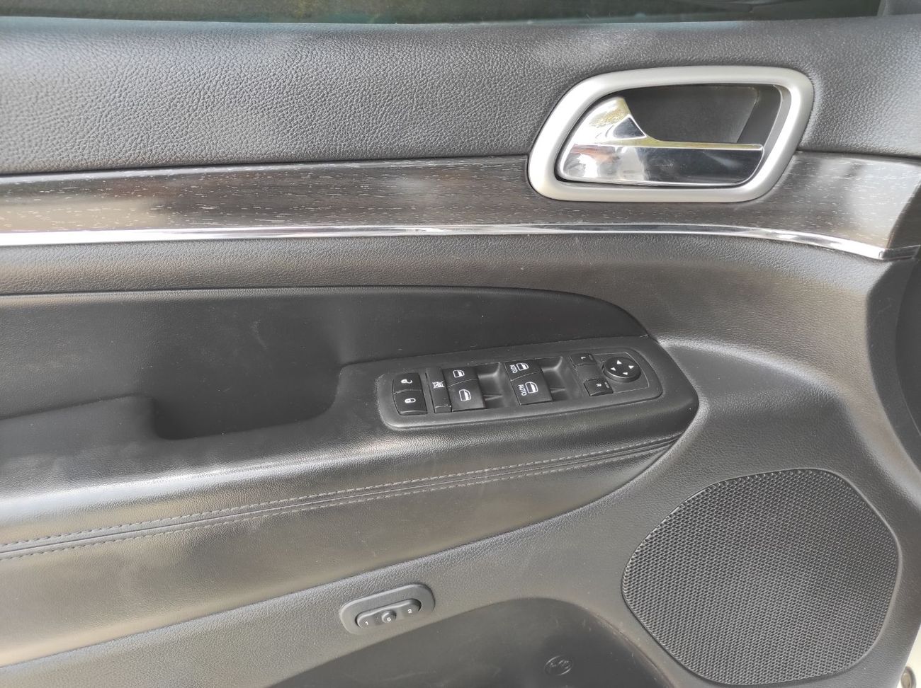 Jeep Grand Cherokee Limited 3.6L Jeep Grand Cherokee 2018 Limited Full automatic 4×4 V6 3.6