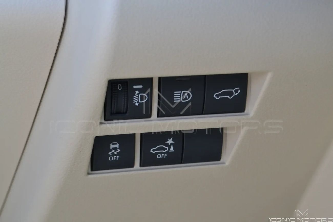 Toyota Land Cruiser GXR 4.0L