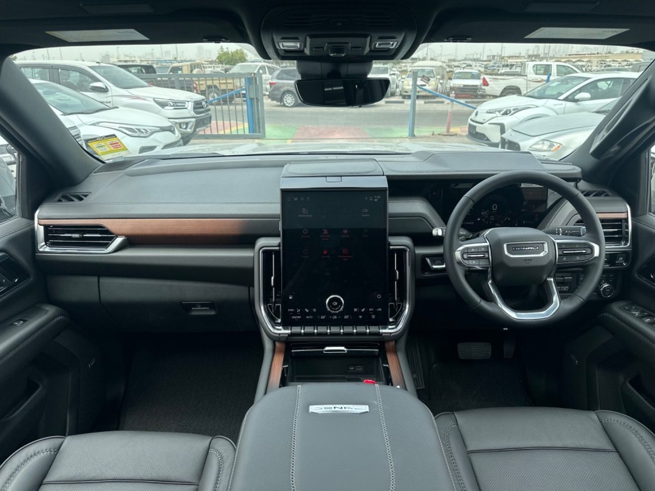 GMC Yukon 6.2 V8 Denali (AWD)