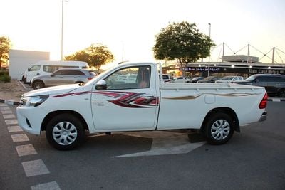 Toyota Hilux Single Cab GL GCC Specs