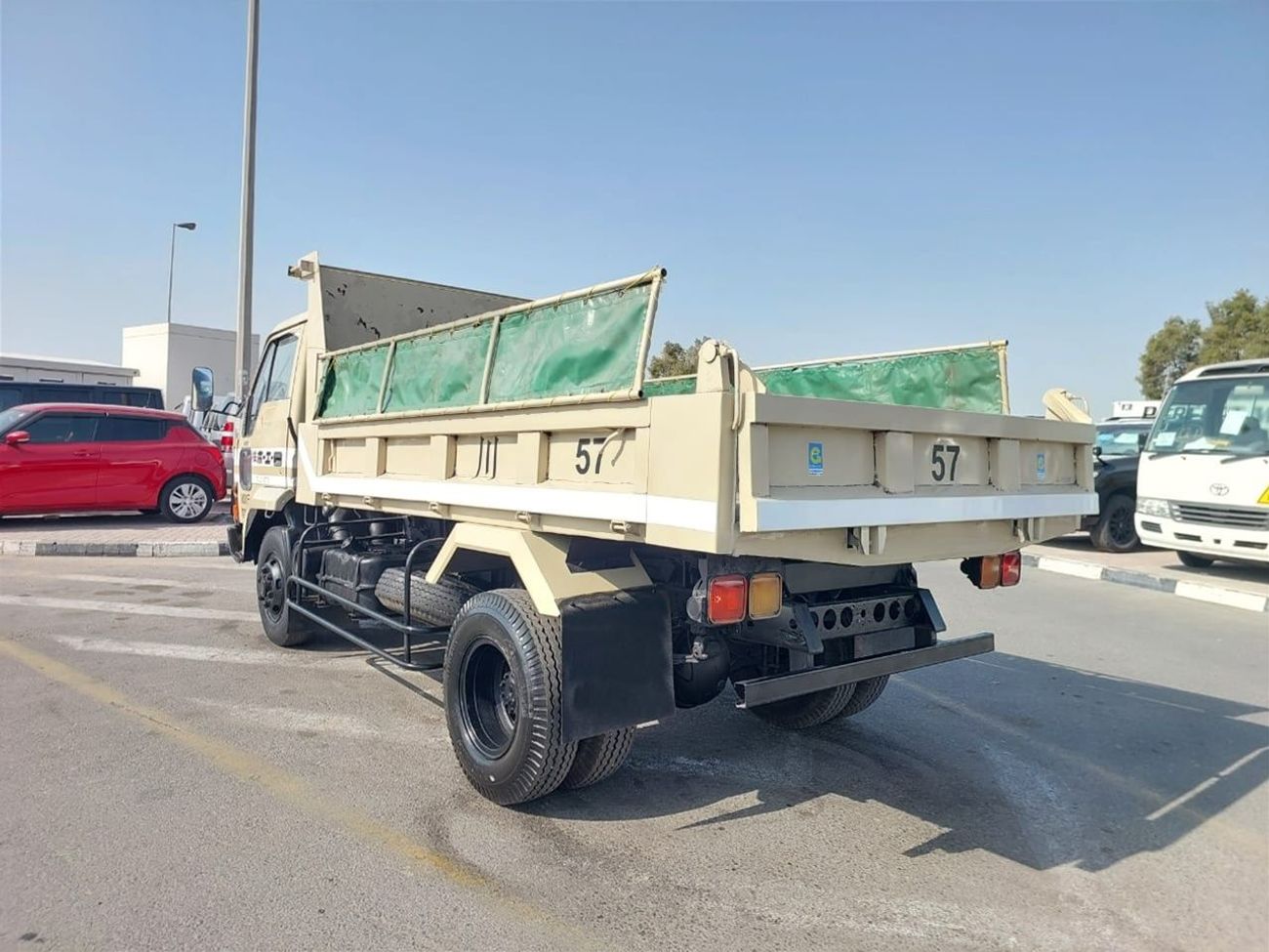 ميتسوبيشي فايتر MITSUBISHI FIGHTER MIGNON DUMPER TRUCK RHD 1990 MODEL 6.5 L DIESEL MANUAL(PM40503)