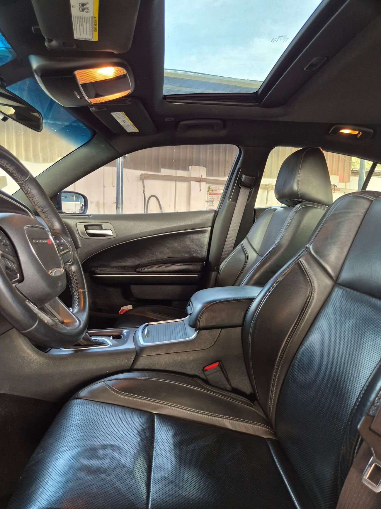 دودج تشارجر