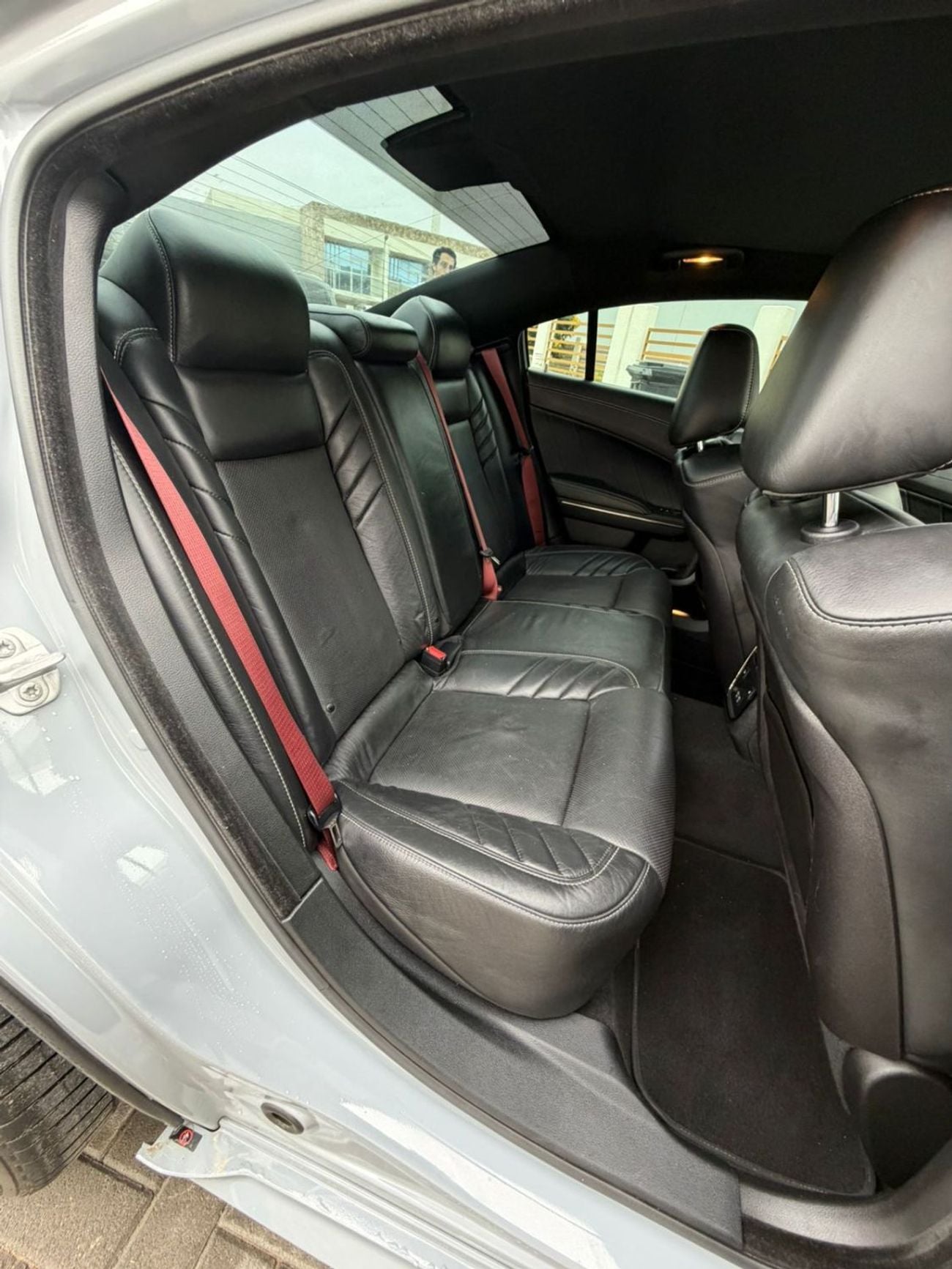 Dodge Charger SRT Hellcat 6.2L (717 HP)