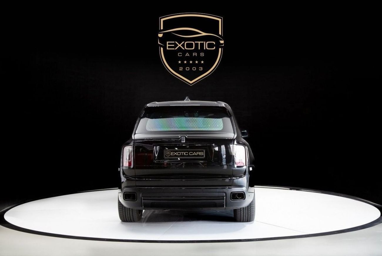 Rolls Royce Cullinan BLACK BADGE Std