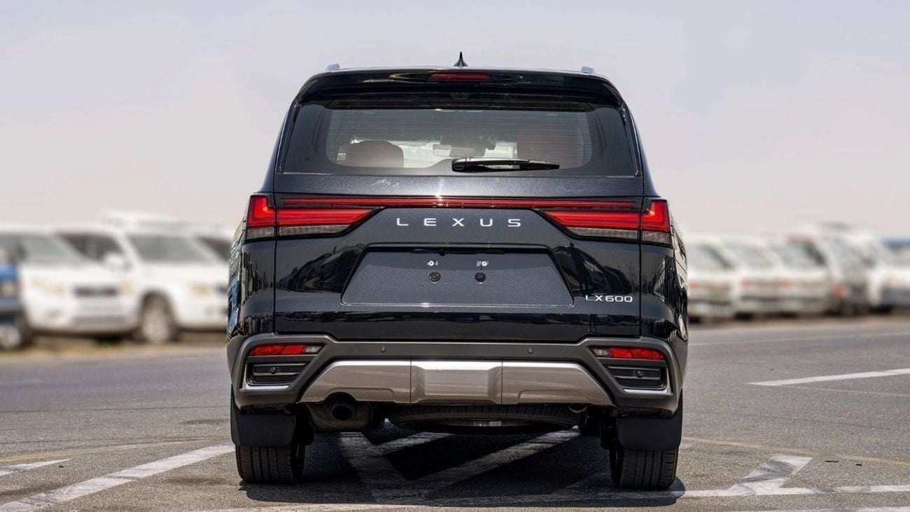 لكزس LX 600 VIP LEXUS LX600 VIP 3.5P AT MY2024 – BLACK
