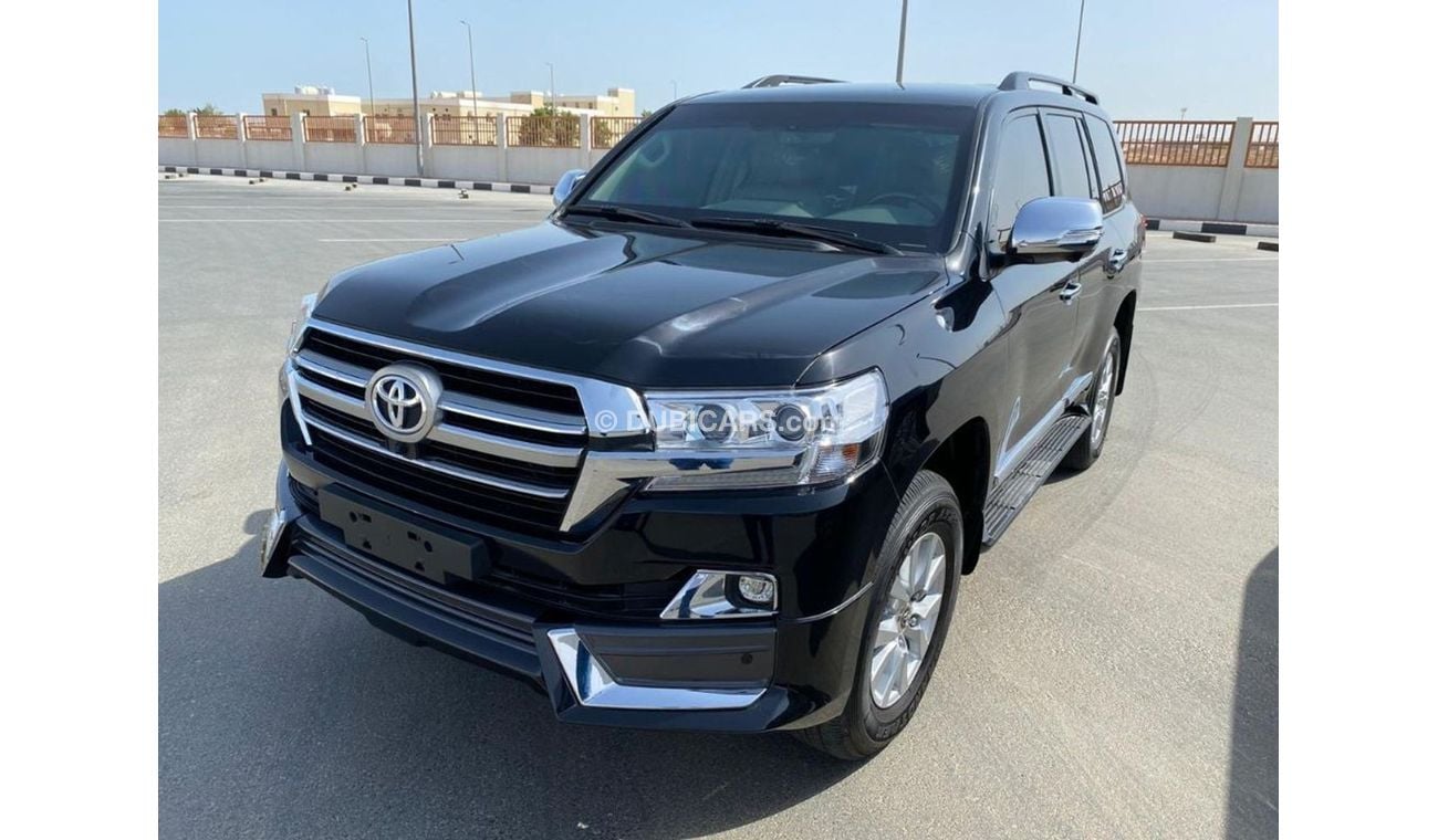 Toyota Land Cruiser ARMOURED B6 LEVEL 5.7 LTR ENGINE