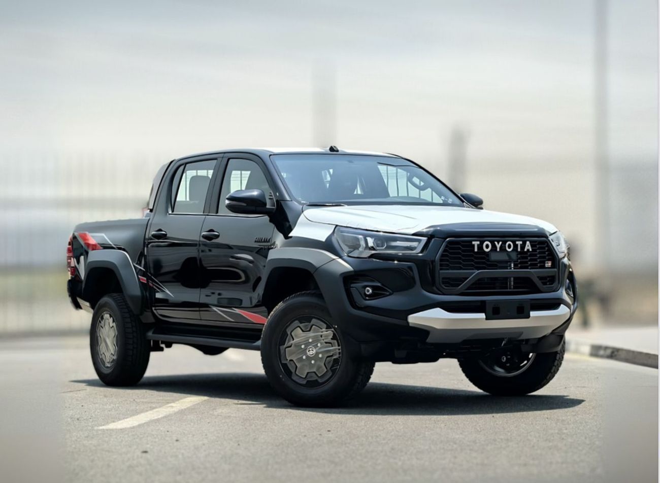 تويوتا هيلوكس GR Sport 4.0L