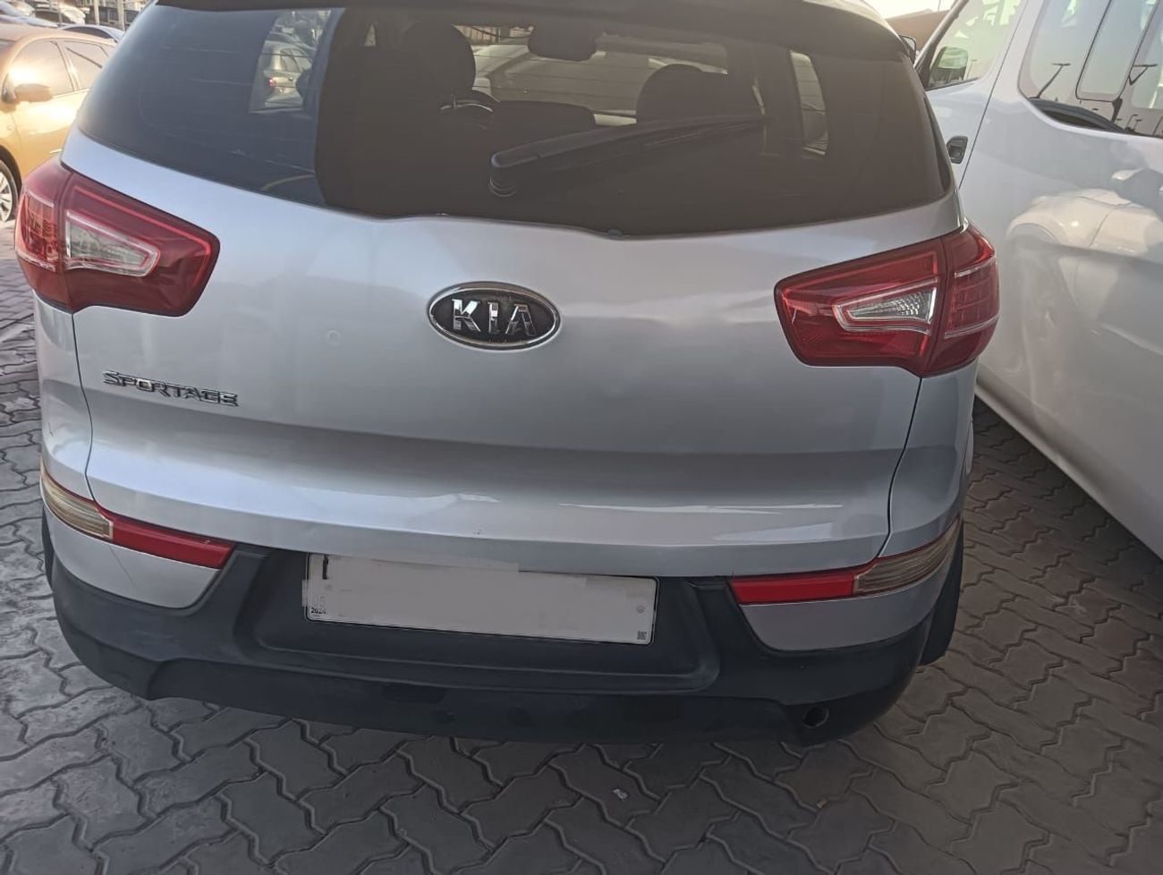 كيا سبورتيج LX 2.0L