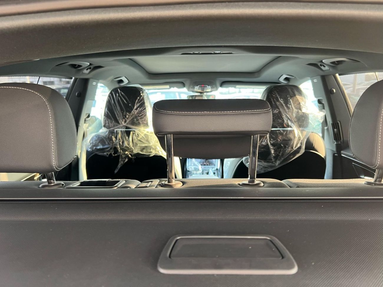 Audi Q8 2023-Audi Q8 55 TFSI Quattro-SLINE