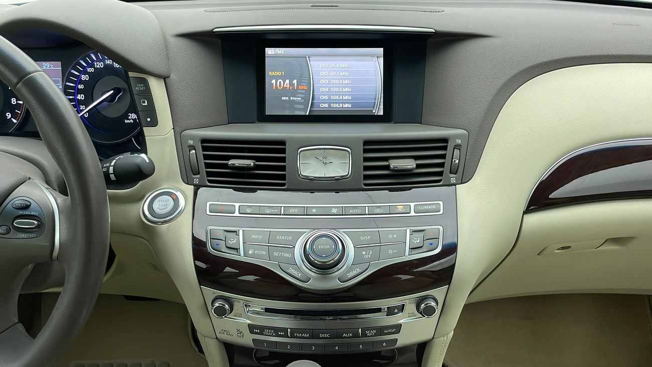 إنفينيتي Q70 LUXE 3.7 | Under Warranty | Inspected on 150+ parameters